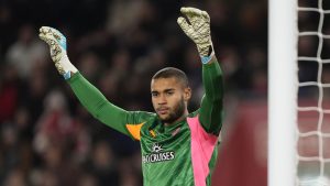 skysports-gavin-bazunu-southampton_7333790.jpg