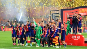 Ronald20Araujo20and20Marc-Andre20ter20Stegen20of20FC20Barcelona20lift20the20Copa20del20.webp
