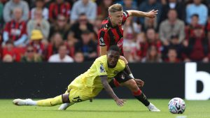 skysports-adrien-truffert-jaidon-anthony_7349182.jpg