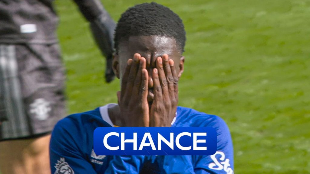 skysports-everton-man-united_7343149.jpg