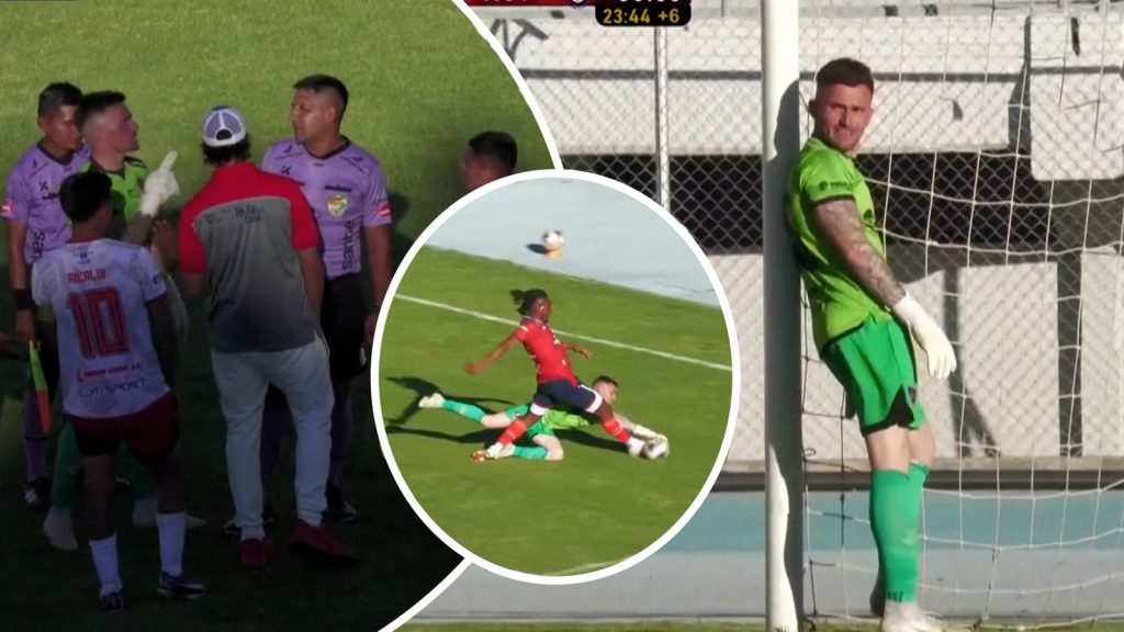 skysports-goalkeeper-protest_7359939.jpg