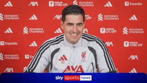 skysports-andoni-iraola-liverpool_7372131.jpg